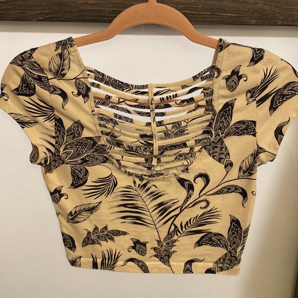 White and blue crop top - Picture 3 of 3